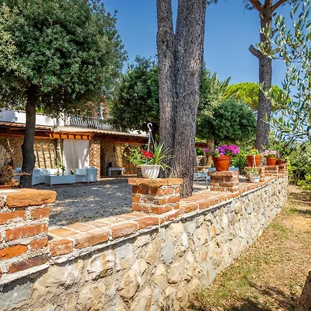 Apartment St Lucia Castle Banjol