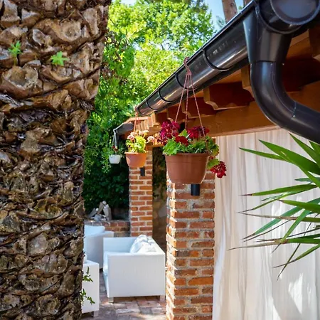 St Lucia Castle * Banjol