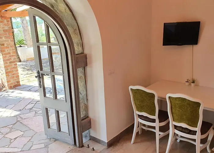 Апартаменты St Lucia Castle