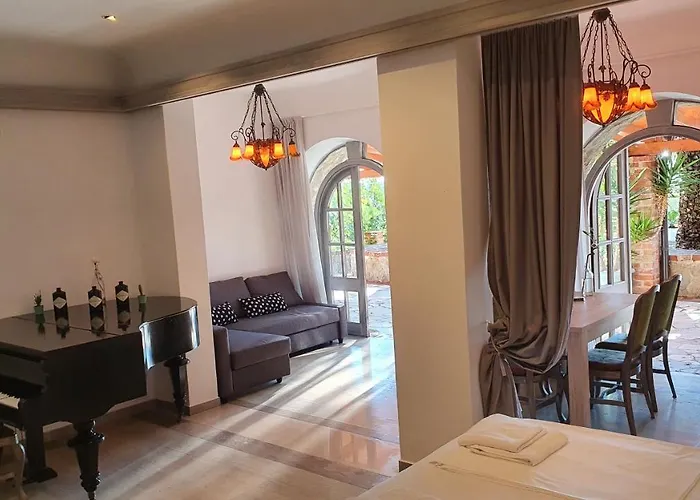 Апартаменты St Lucia Castle