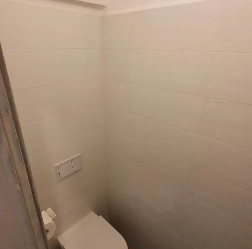 St Lucia Castle * Банёл