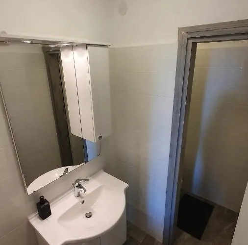 St Lucia Castle Апартаменты Банёл