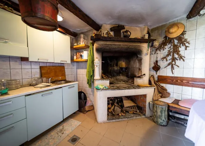 Апартаменты St Lucia Castle *